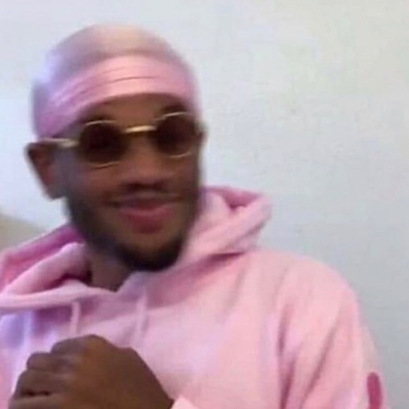 Meet your Posher, Cameron - Picture 1 of 1